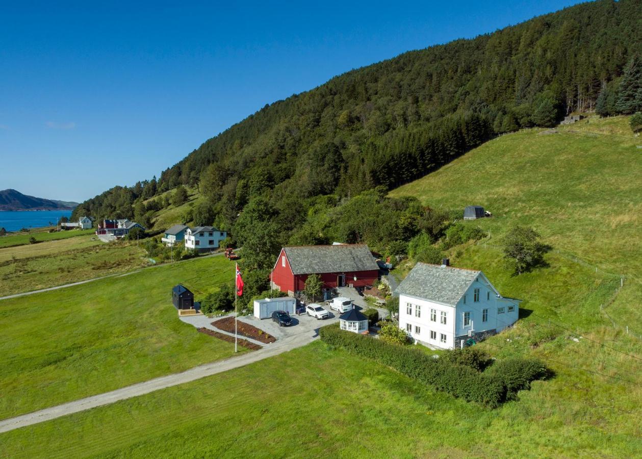 Kraen Gard Villa Larsnes Exterior photo